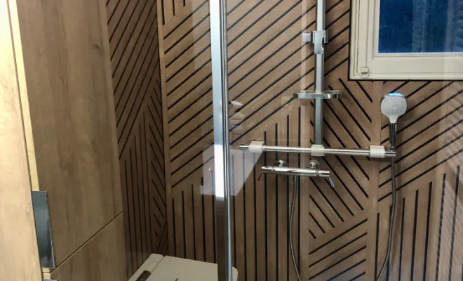 Douche avec accessibilité maximum